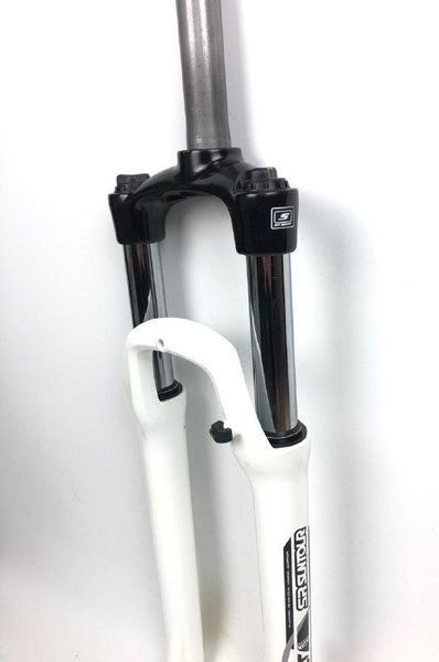 Вилка SR Suntour 26 ХСМ V-brake 1-1/8" *260мм, хід:100мм, біла 5821 фото