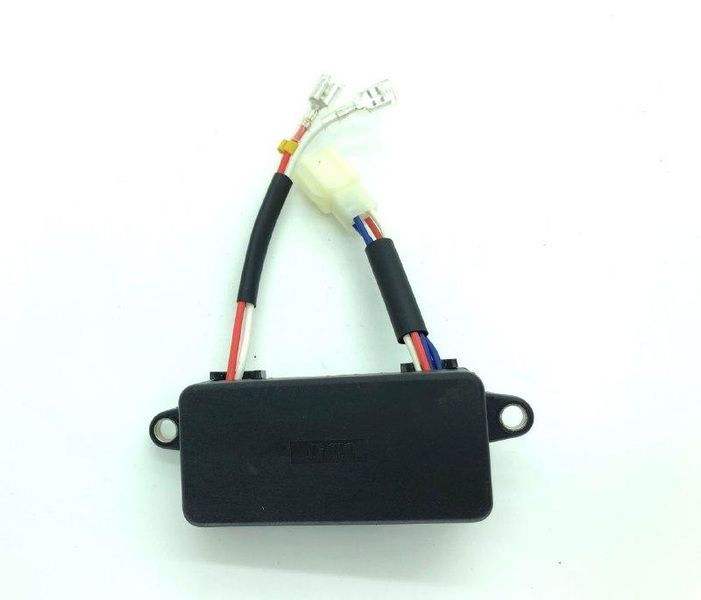 AVR регулятор напруги генератора на AVR 1-3 кВ прямокутний 2332 фото